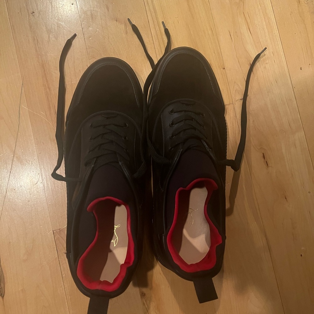 christian louboutin sneaker